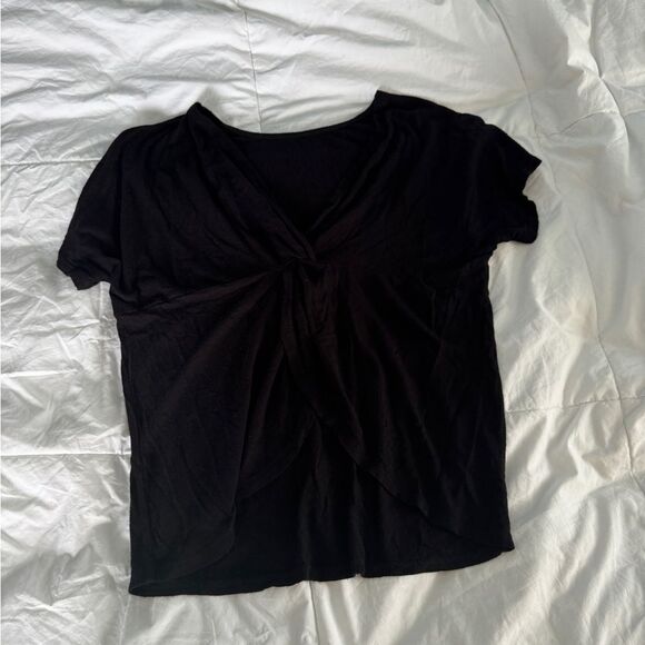 Francesca’s Black Twist Front Short Sleeve Tee Size XXS - Picture 5 of 9